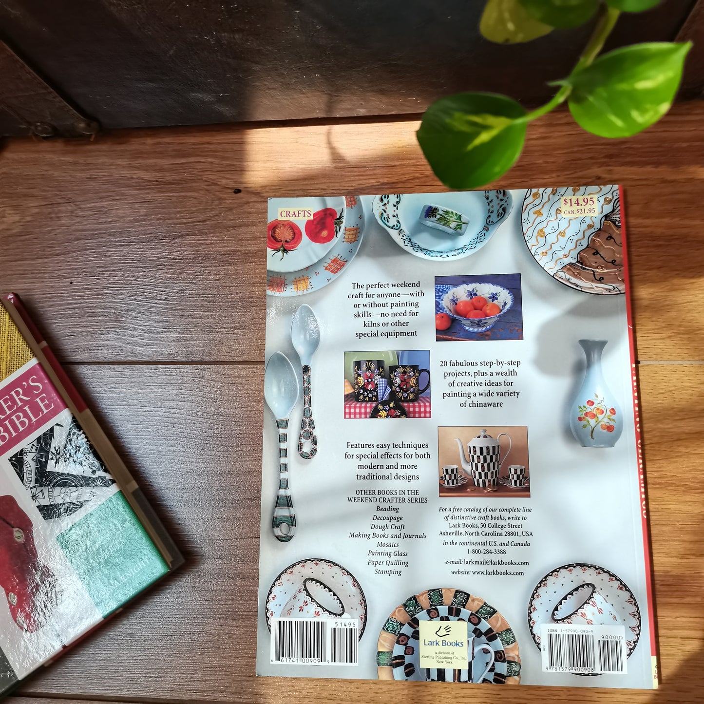The Weekend Crafter: Painting Ceramics