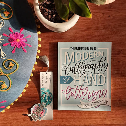 The Ultimate Guide to Modern Calligraphy & Hand Lettering for Beginners